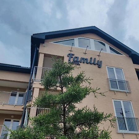 Family Hotel Grybivka Exterior foto